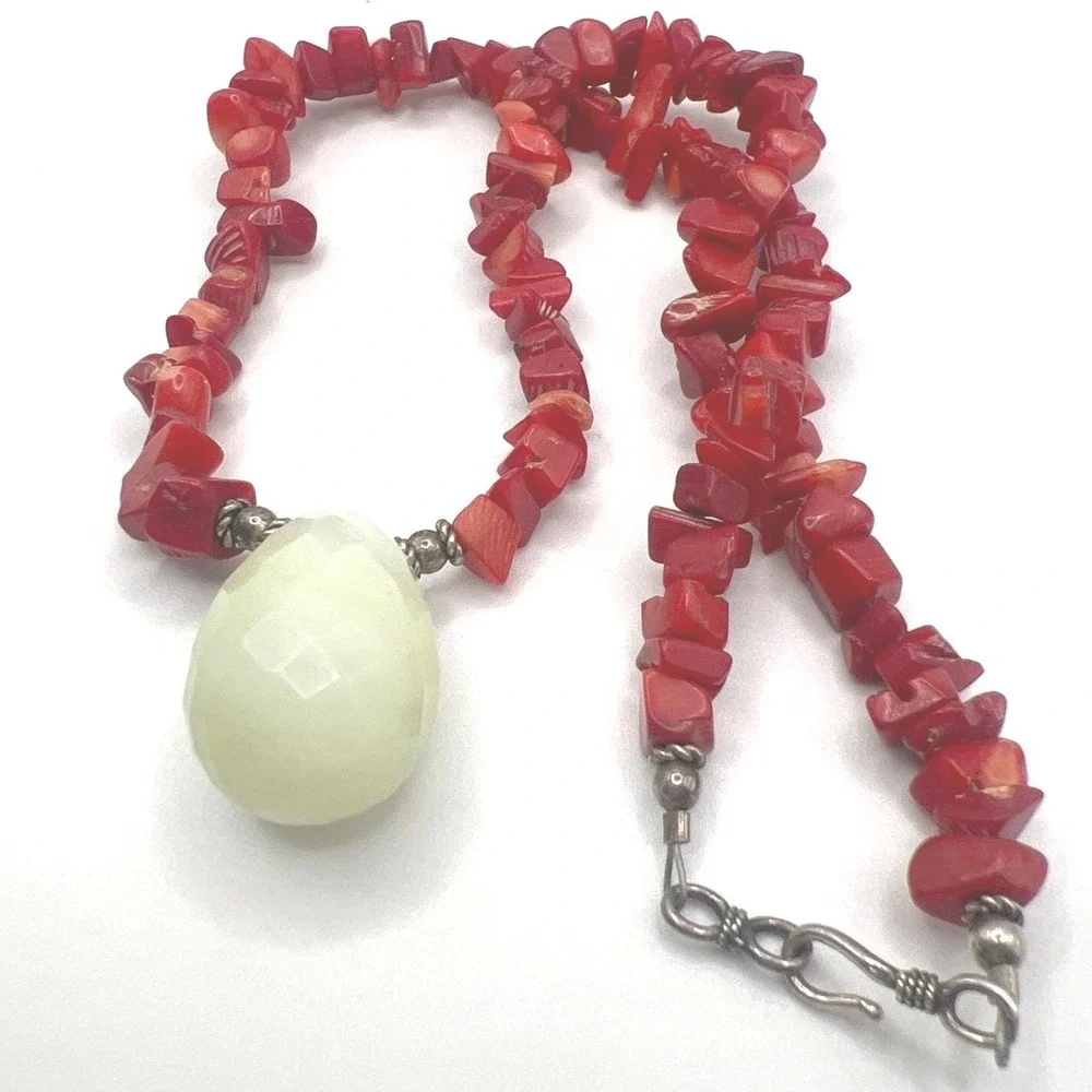 Artisan Red Coral Chip Necklace 18